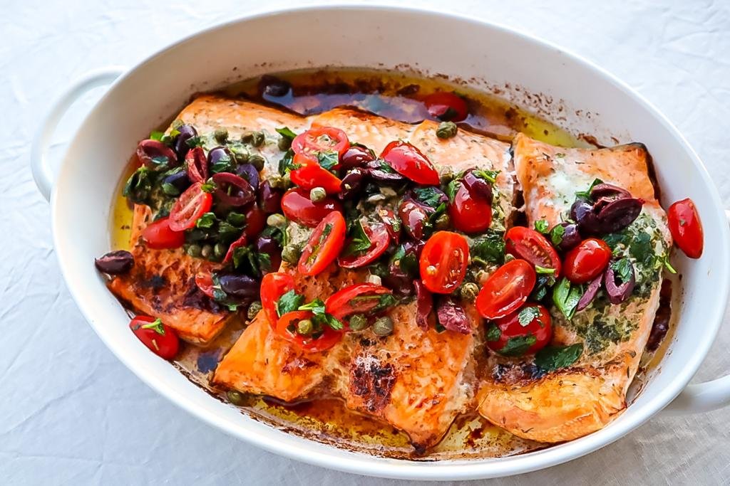 Baked Salmon with Roasted Vegetables