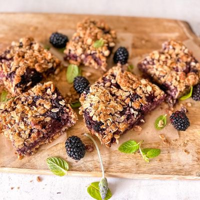 Peanut Butter and Jelly Bar Crumble