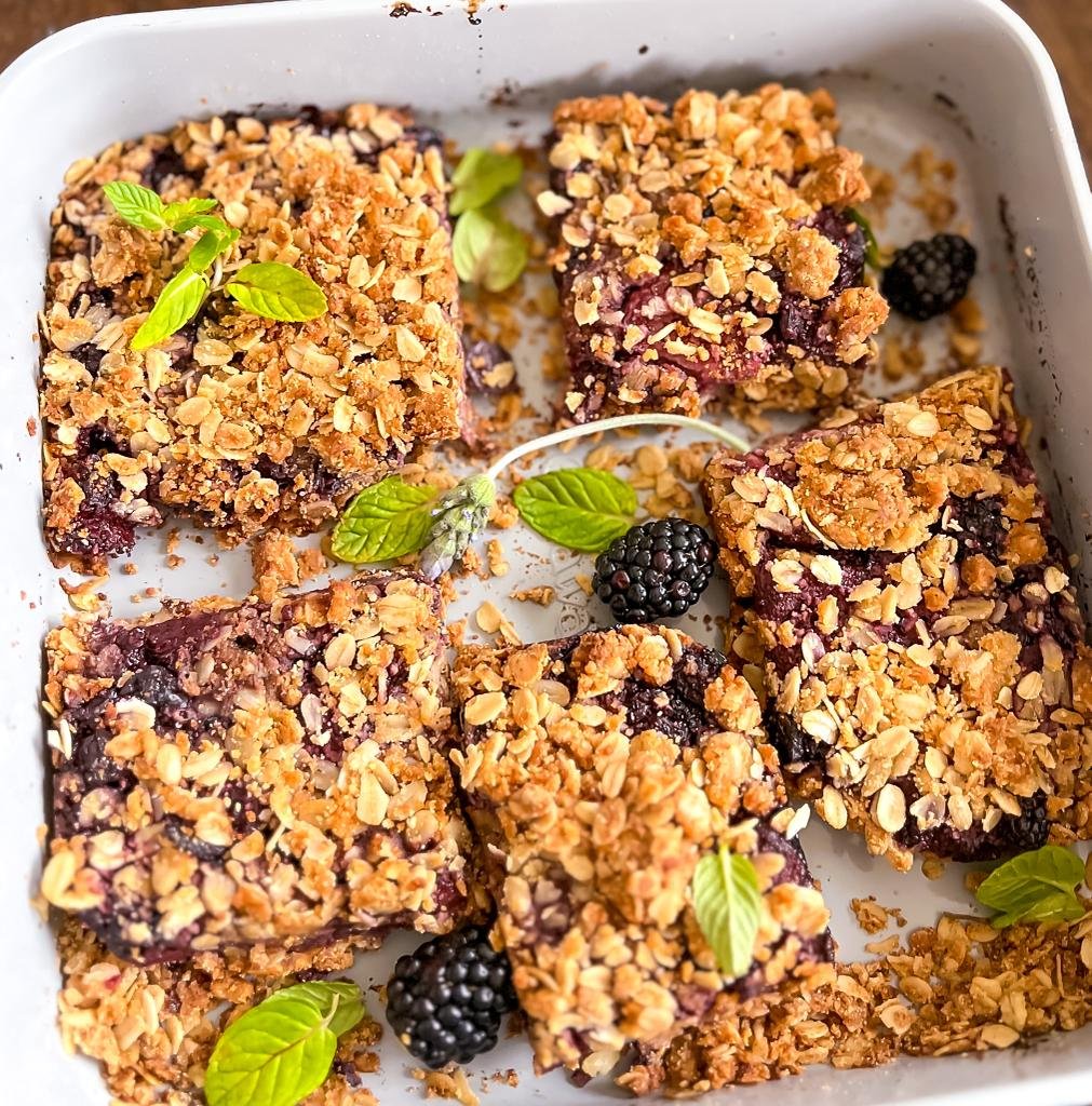 Peanut Butter and Jelly Bar Crumble